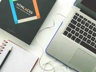 Diseño y desarrollo web con HTML 5, CSS y Dreamweaver CS4