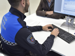 Técnico en Gestión de la Oficina de Denuncias y Atención al Ciudadano para Policías