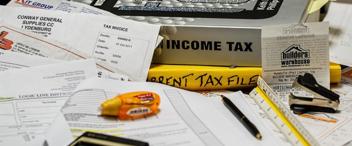 ADGA104 Autònoms - Com gestionar els impostos